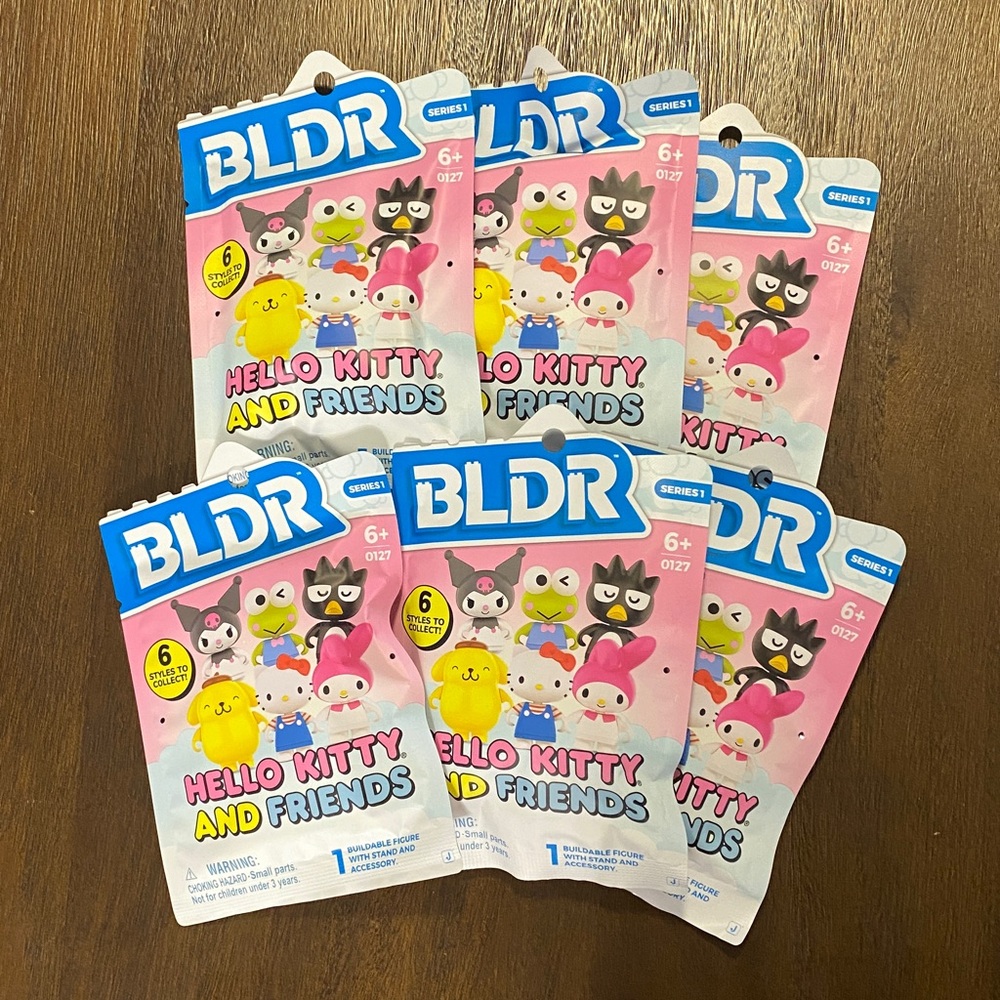 (6) Hello Kitty and Friends BLDR Bricks Buildable Figure w/ Stand & Accessory